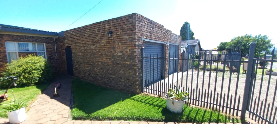 4 Bedroom Property for Sale in Panorama Free State
